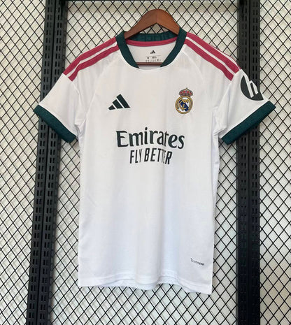 Real Madrid 2026/2027 Local
