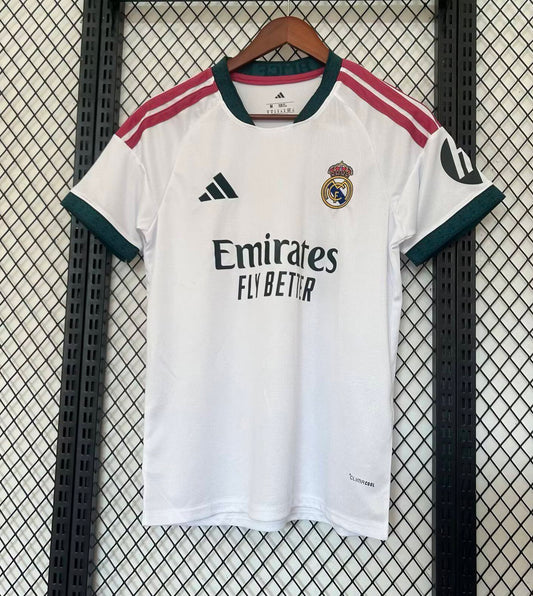 Real Madrid 2026/2027 Local