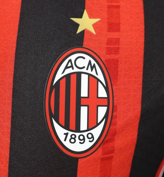 AC Milán 2024/2025 Local