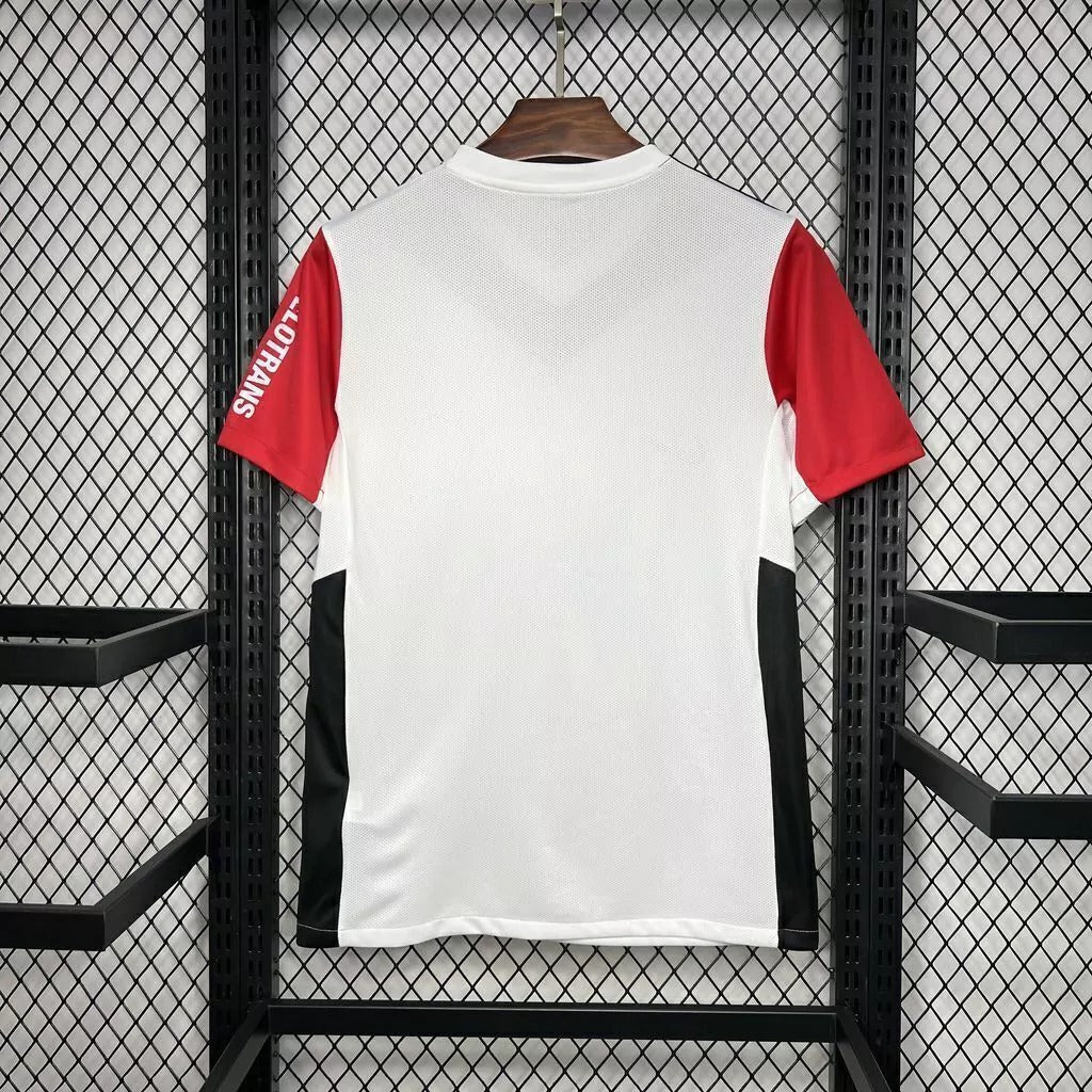 Eintracht Frankfurt 2024/2025 Local