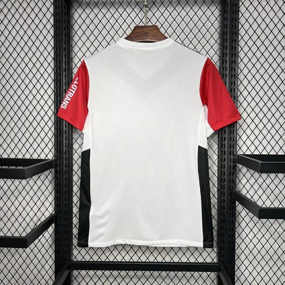 Eintracht Frankfurt 2024/2025 Local