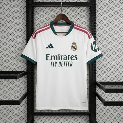 Real Madrid 2026/2027 Local